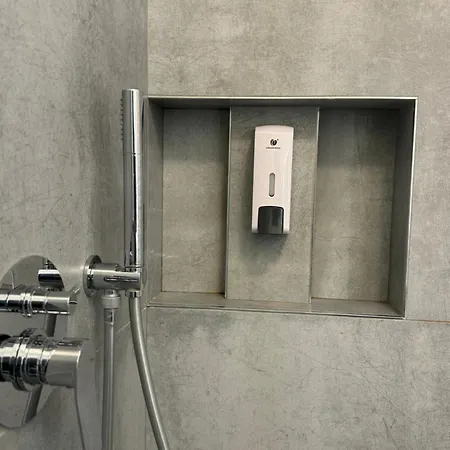 Prestige Metropolitana Mm1 Duomo Centro Milano Castello Sforzesco Stadio San Siro Forum Assago * Corsico