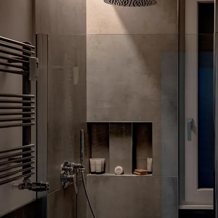 Prestige Metropolitana Mm1 Duomo Centro Milano Castello Sforzesco Stadio San Siro Forum Assago Corsico