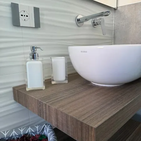 Prestige Metropolitana Mm1 Duomo Centro Milano Castello Sforzesco Stadio San Siro Forum Assago Apartamento Corsico